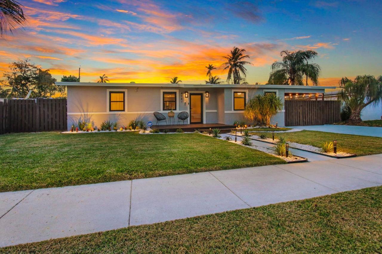Private Heated Pool Oasis Pet-Friendly Retreat Short Or Long Stays Sleeps 2-8 Ppl Pompano Beach Exteriör bild